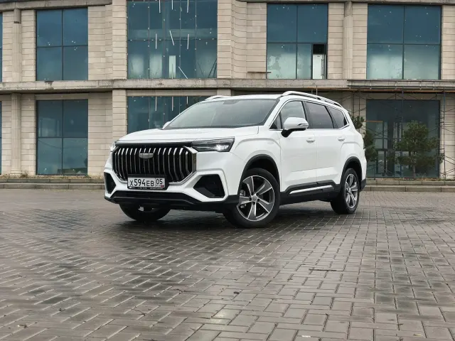 Geely Okavango (2024)